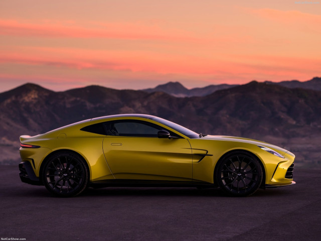 aston martin vantage pic #204798