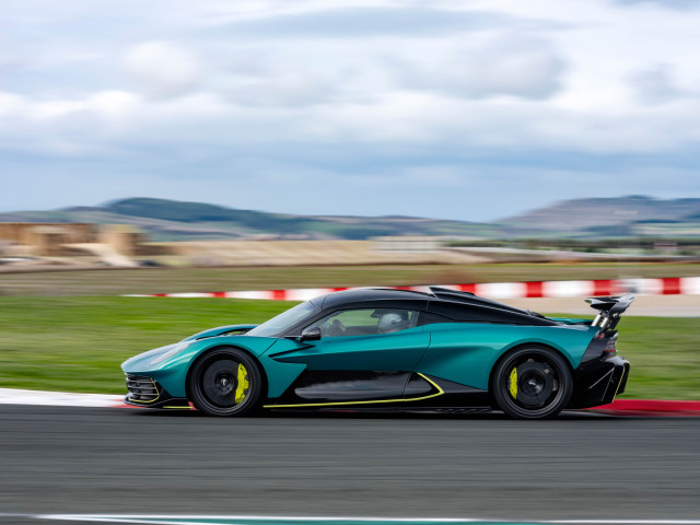aston martin valhalla pic #208050