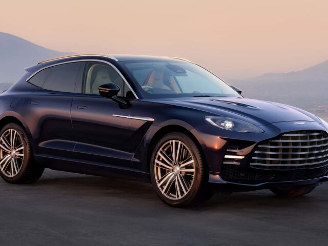 Aston Martin DBX I (DBX) photo 210856
