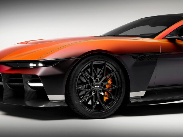 Aston Martin Valen I photo 211295