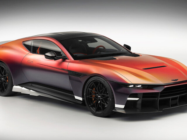 Aston Martin Valen I photo 211304