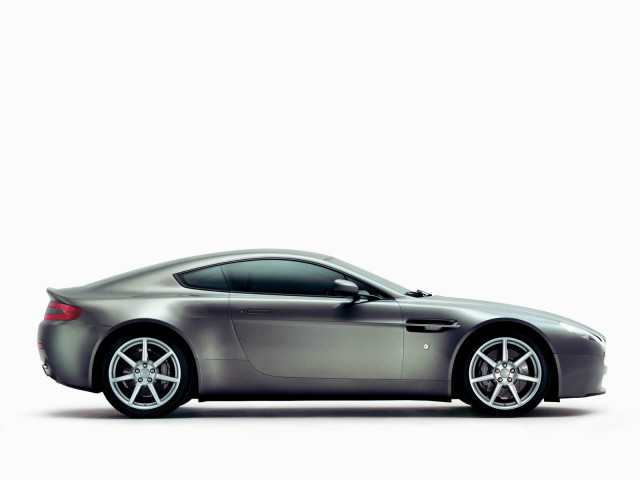 aston martin amv8 vantage pic #21731