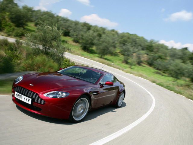 aston martin v8 vantage pic #27053