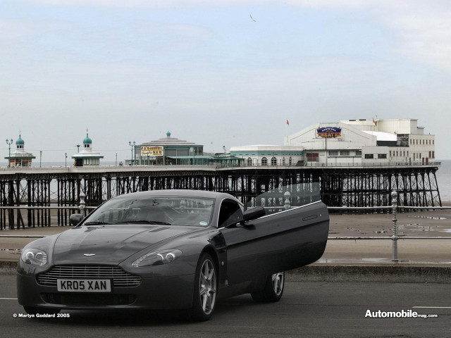 aston martin v8 vantage pic #28265