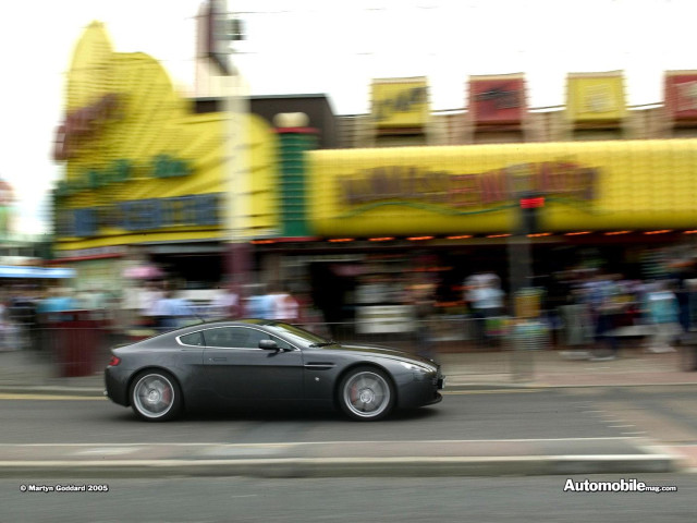 aston martin v8 vantage pic #28266