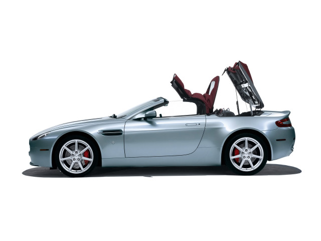 aston martin v8 vantage roadster pic #39361