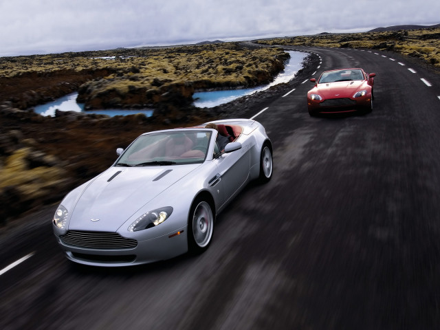 aston martin v8 vantage roadster pic #39367