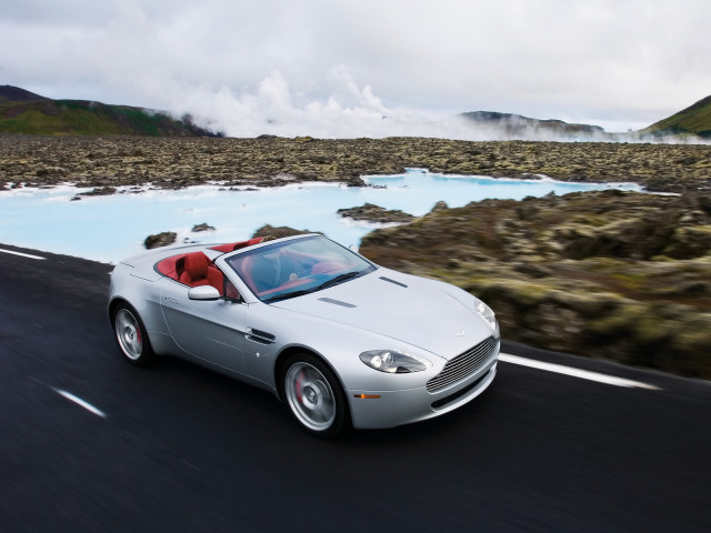 aston martin v8 vantage roadster pic #39398