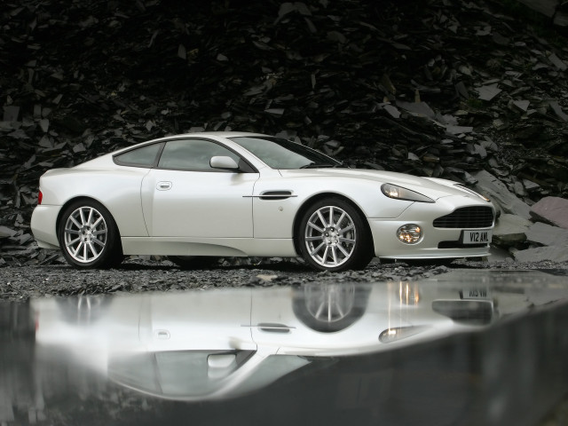 aston martin v12 vanquish s pic #41577