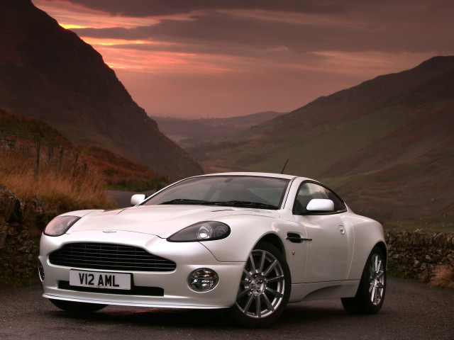 aston martin v12 vanquish s pic #41585