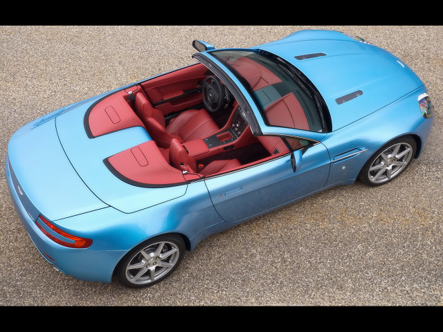 aston martin v8 vantage roadster pic #45333