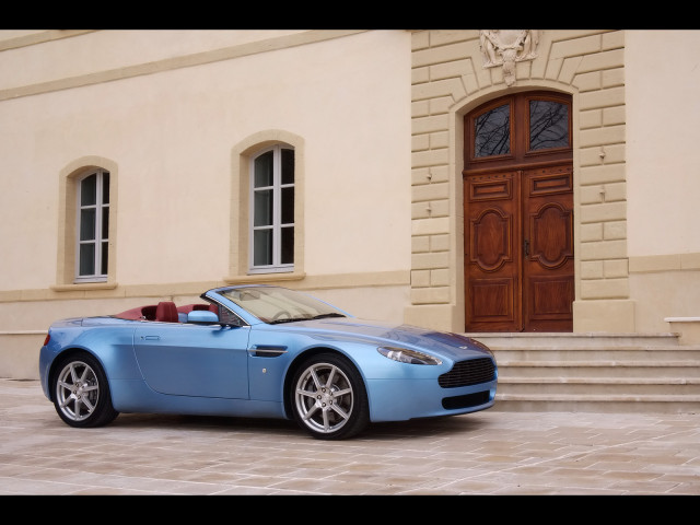 aston martin v8 vantage roadster pic #45336