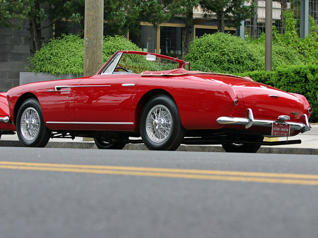 aston martin db2-4 bertone cabriolet pic #45584