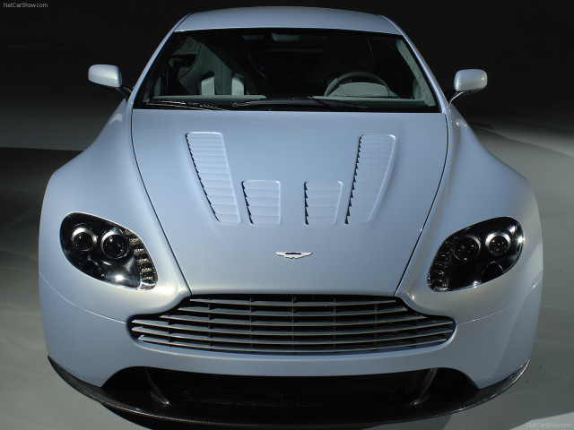 aston martin v12 vantage rs pic #50108