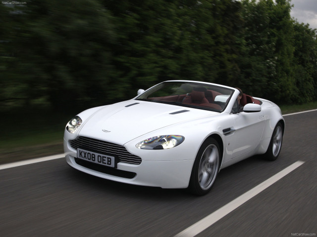 aston martin v8 vantage roadster pic #56733