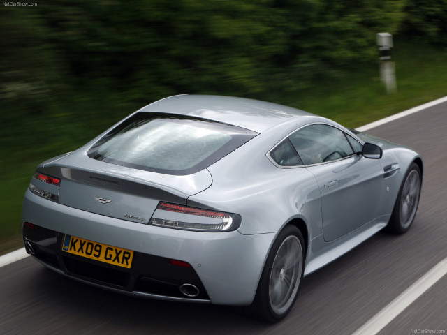 aston martin v12 vantage pic #64313