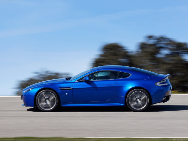 aston martin v8 vantage s pic #79043