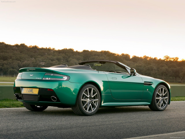 aston martin v8 vantage s roadster pic #79055