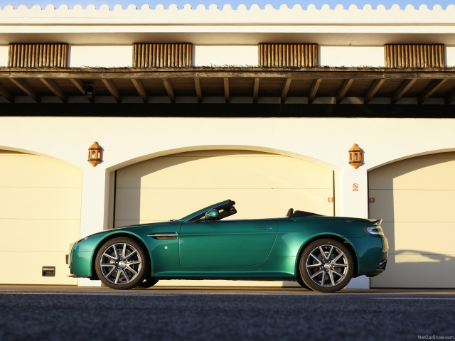 aston martin v8 vantage s roadster pic #79056