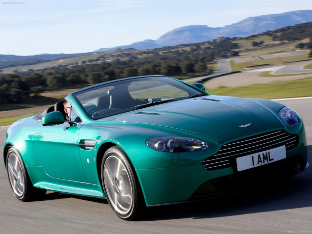 aston martin v8 vantage s roadster pic #79059