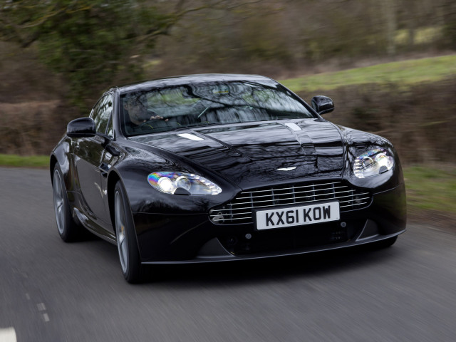 aston martin v8 vantage pic #95378