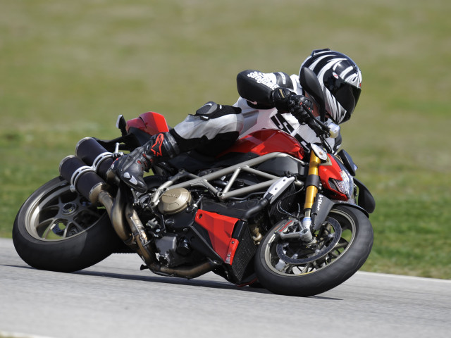 ducati streetfighter pic #67929