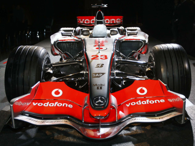 mclaren mp4-23 pic #50939