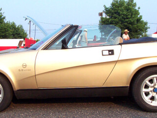Triumph TR8 Convertible