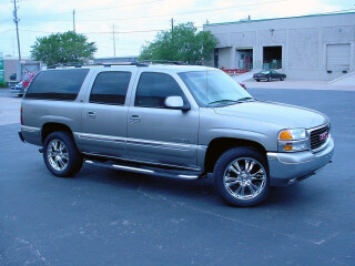 GMC Yukon II (GMT800)