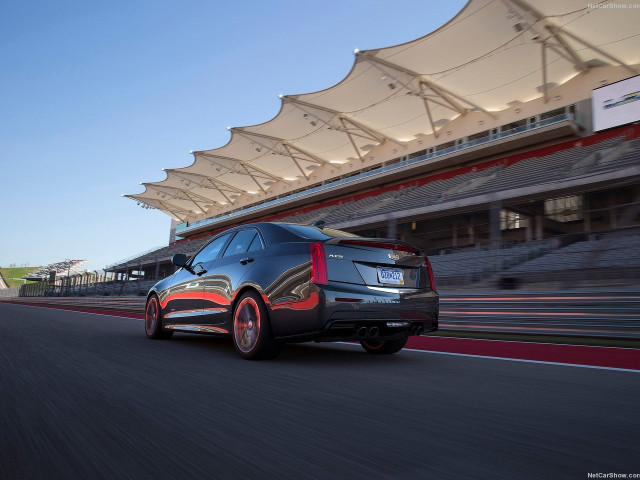 cadillac ats-v sedan pic #140637