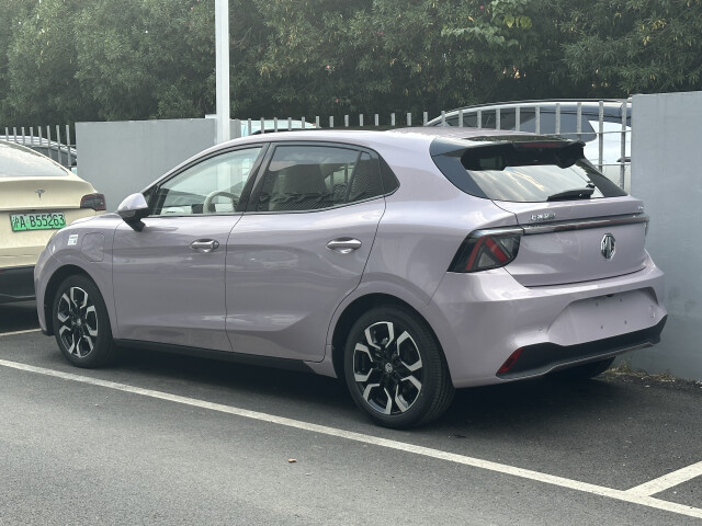 MG 4 II photo 210549