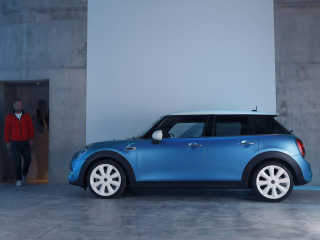 mini five-door hatchback  pic #120188