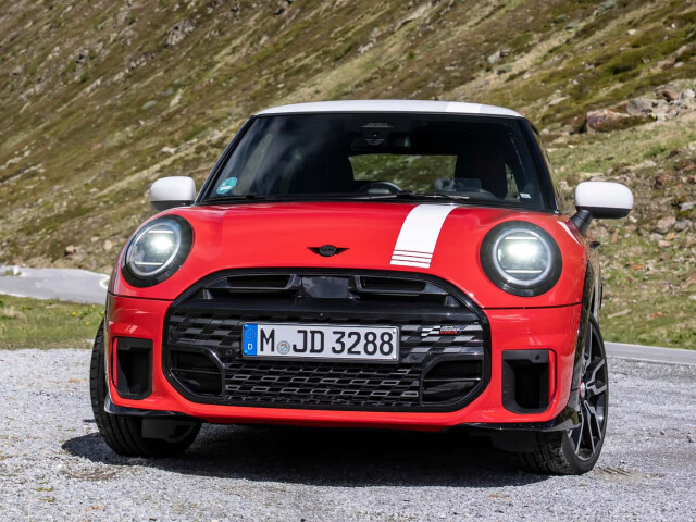 Mini Cooper IV (F66) photo 209770