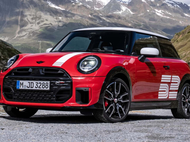 Mini Cooper IV (F66) photo 209772