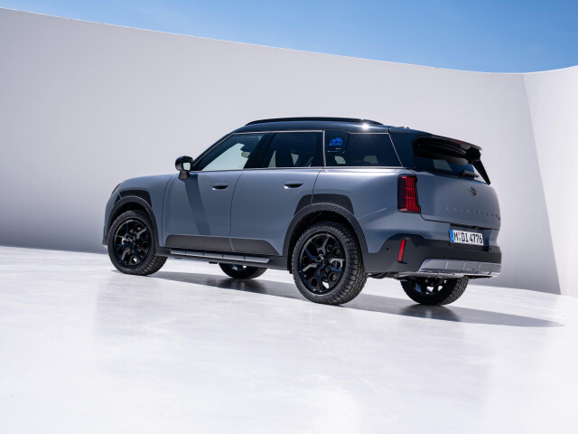Mini Countryman III (U25) photo 211023