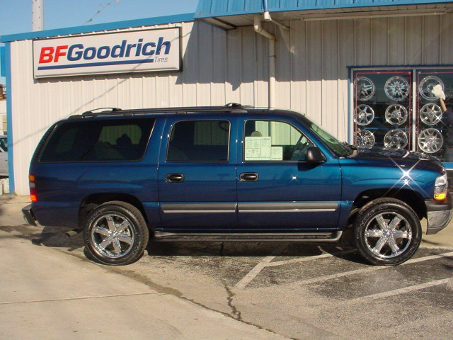 chevrolet suburban pic #25129