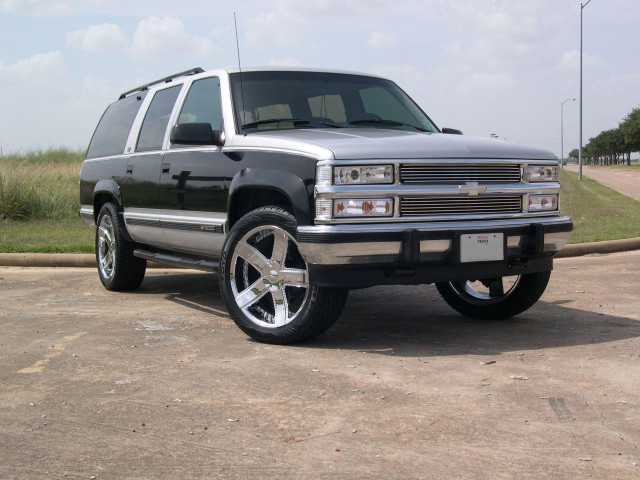 chevrolet suburban pic #25502