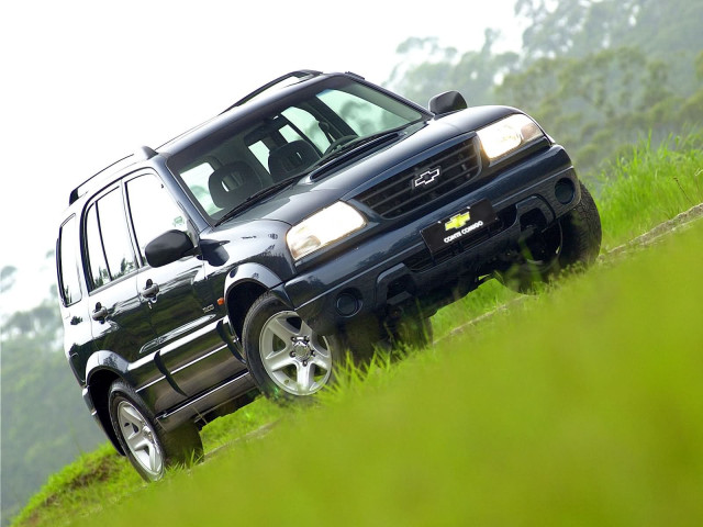 chevrolet tracker pic #7626