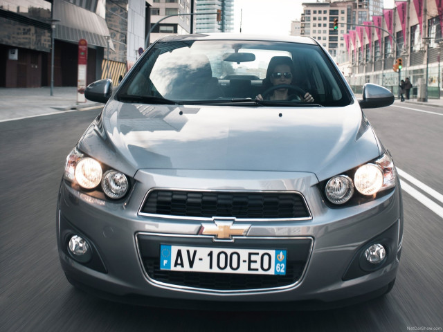 chevrolet aveo sedan pic #80839