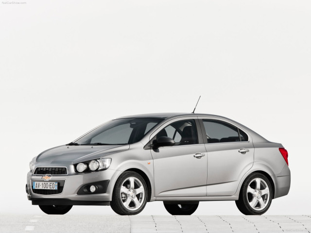 chevrolet aveo sedan pic #80855