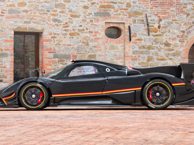 pagani zonda revolucion pic #114514