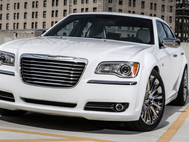 chrysler 300 motown edition pic #132736