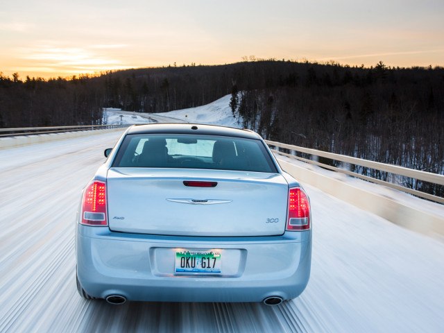 chrysler 300 glacier pic #132759