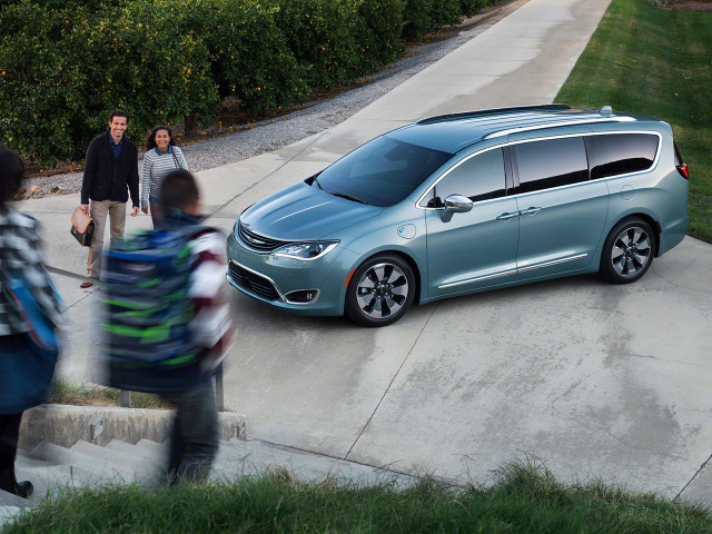 chrysler town and country pic #159746