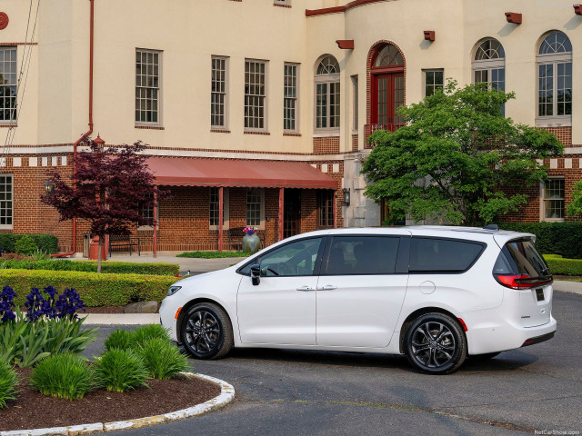 chrysler pacifica pic #206716