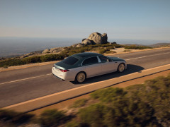 S-Class photo #208088