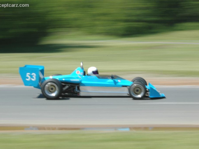 lola t360 pic #23862