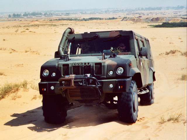 iveco lmv pic #55587