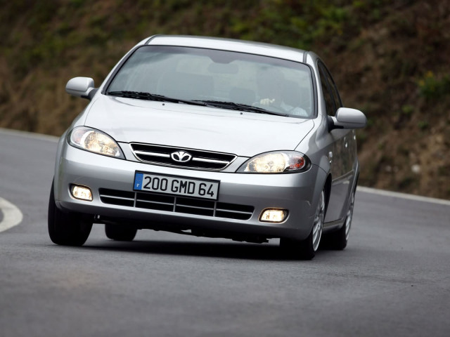 daewoo lacetti cdx pic #15723