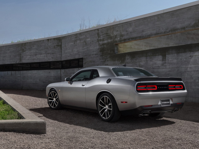 dodge challenger shaker pic #136887